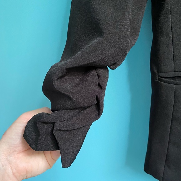 Black Blazer - Picture 4 of 5